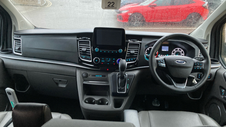 Ford Tourneo Custom Transit Custom Tourneo L2 Diesel Fwd 2.0 EcoBlue 130ps L/R 8 Seater Titanium Auto